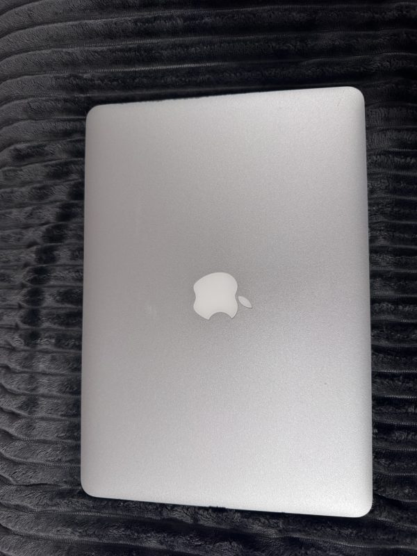 2017 MacBook Air Laptop